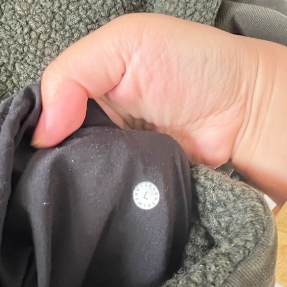 Lululemon wool jacket sweater - Picture 4 of 5